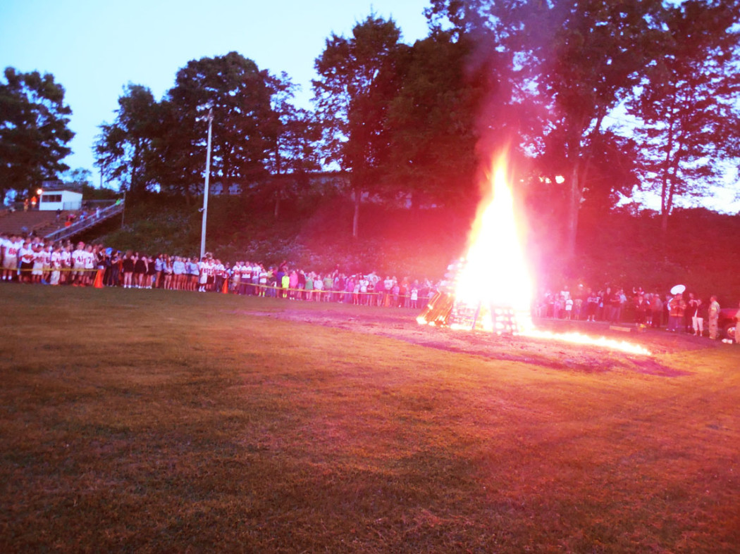 https://clarionsportszone.com/wp-content/uploads/2014/08/Bonfire-number-1-1050x787.jpg