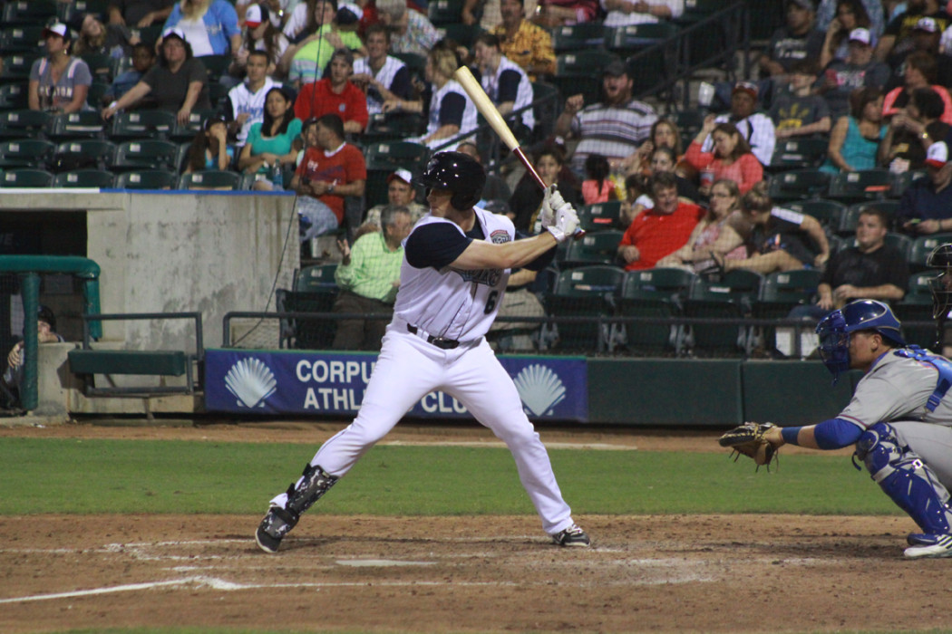 https://clarionsportszone.com/wp-content/uploads/2015/09/Jon-Kemmer-Hooks-2-1050x700.jpg
