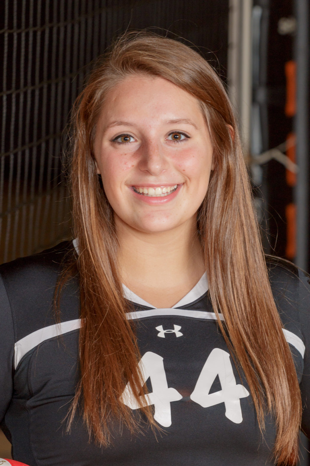 Olivia Burns To Continue Volleyball Career At IUP (11/19/16) | Clarion