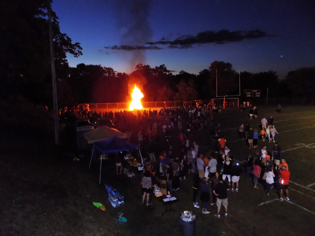 https://clarionsportszone.com/wp-content/uploads/2017/08/Bonfire-2016-4-1050x788.jpg