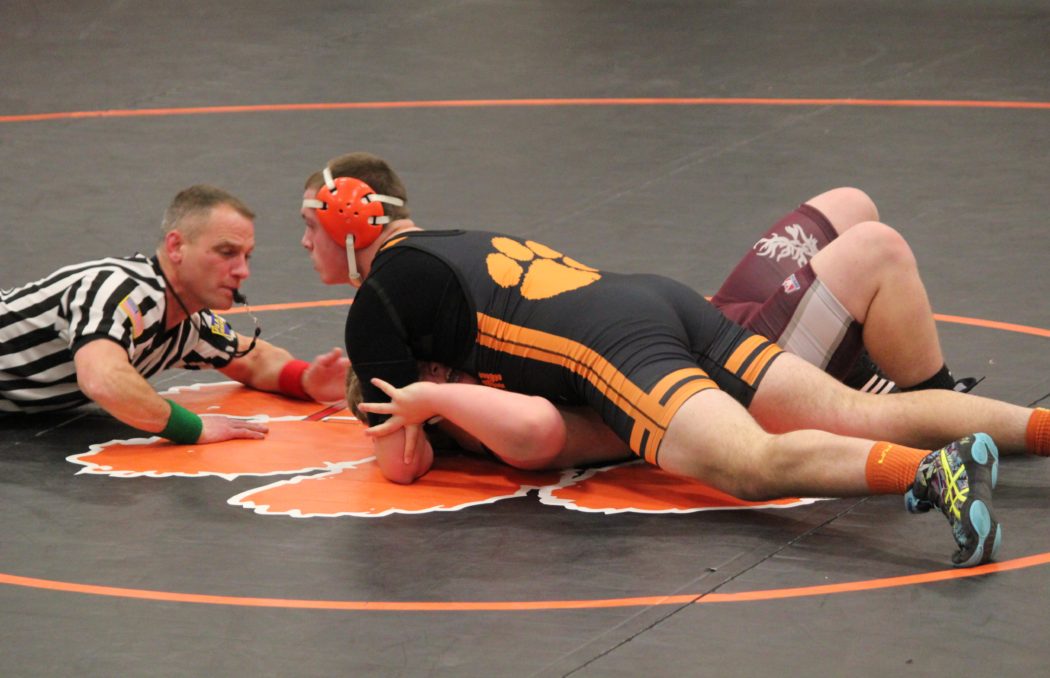 https://clarionsportszone.com/wp-content/uploads/2018/02/Smith-1050x678.jpg