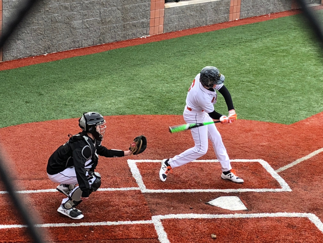 https://clarionsportszone.com/wp-content/uploads/2018/03/Cutter-Boggess-Hitting-1050x788.png