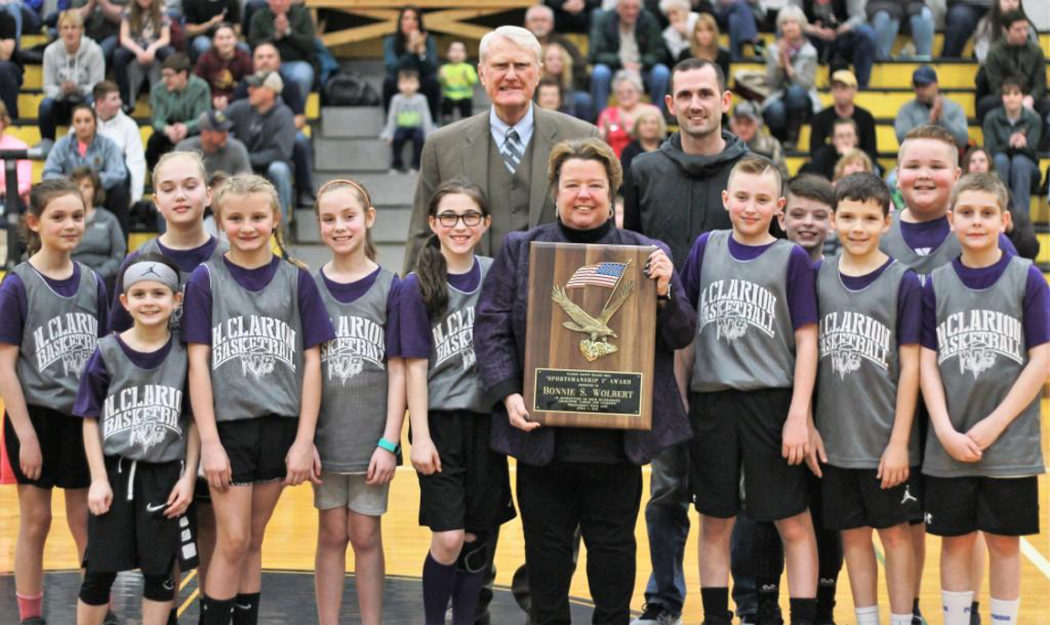 https://clarionsportszone.com/wp-content/uploads/2018/05/Bonnie-wolbert-1050x625.jpg