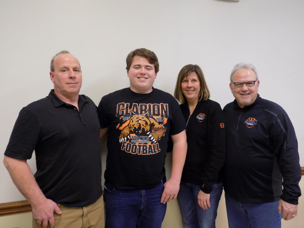 https://clarionsportszone.com/wp-content/uploads/2018/06/Zak-Bauer-signing-5-1050x788.jpg
