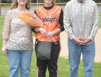 Lady Cats Softball Team Goes 3-0 Last Week; Honor Lindsey Kemmer And Carly Best On Senior Night (05/13/19)