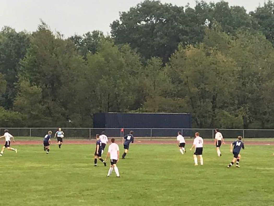 https://clarionsportszone.com/wp-content/uploads/2019/09/C-L-Soccer-2019-1-Mindi-Verdill-1050x788.jpg