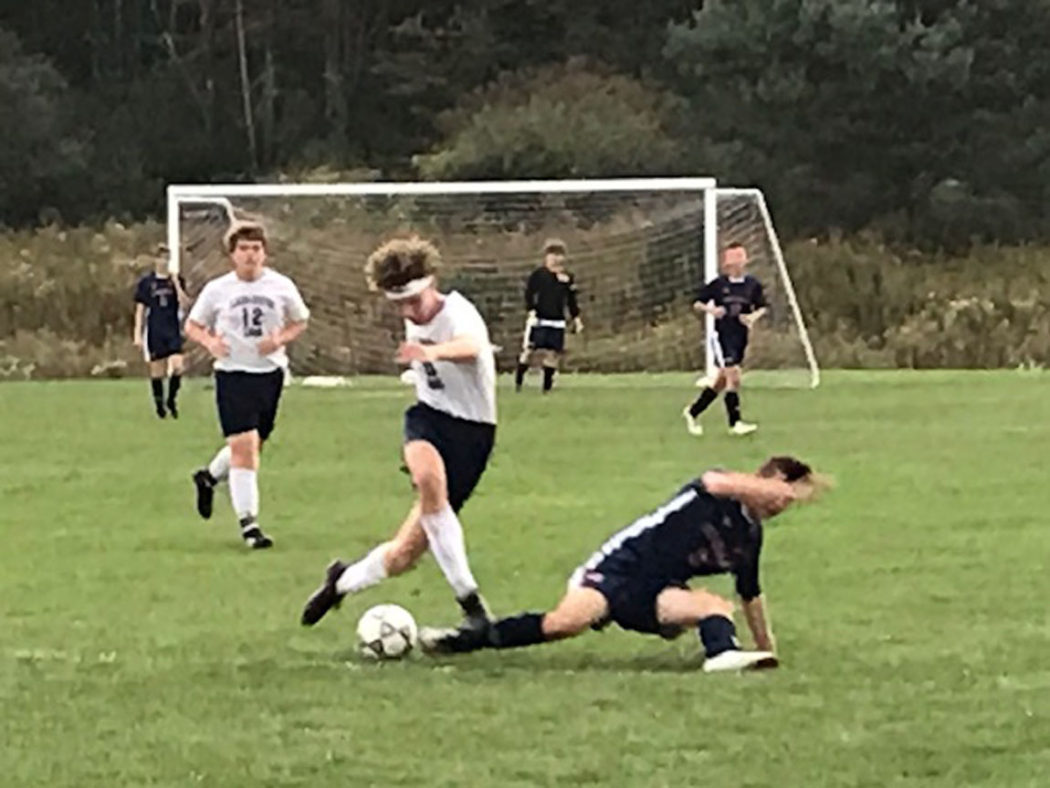 https://clarionsportszone.com/wp-content/uploads/2019/10/C-L-Soccer-2019-at-DCC-16-Charlie-Franchino-12-Tyler-Bingham-1050x788.jpg