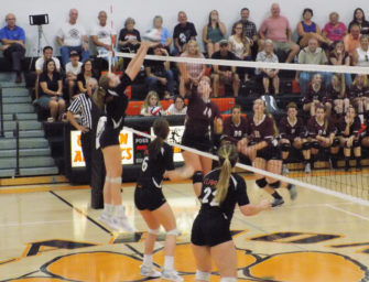 Lady Cats Volleyball Team Downs Cranberry (10/02/19)