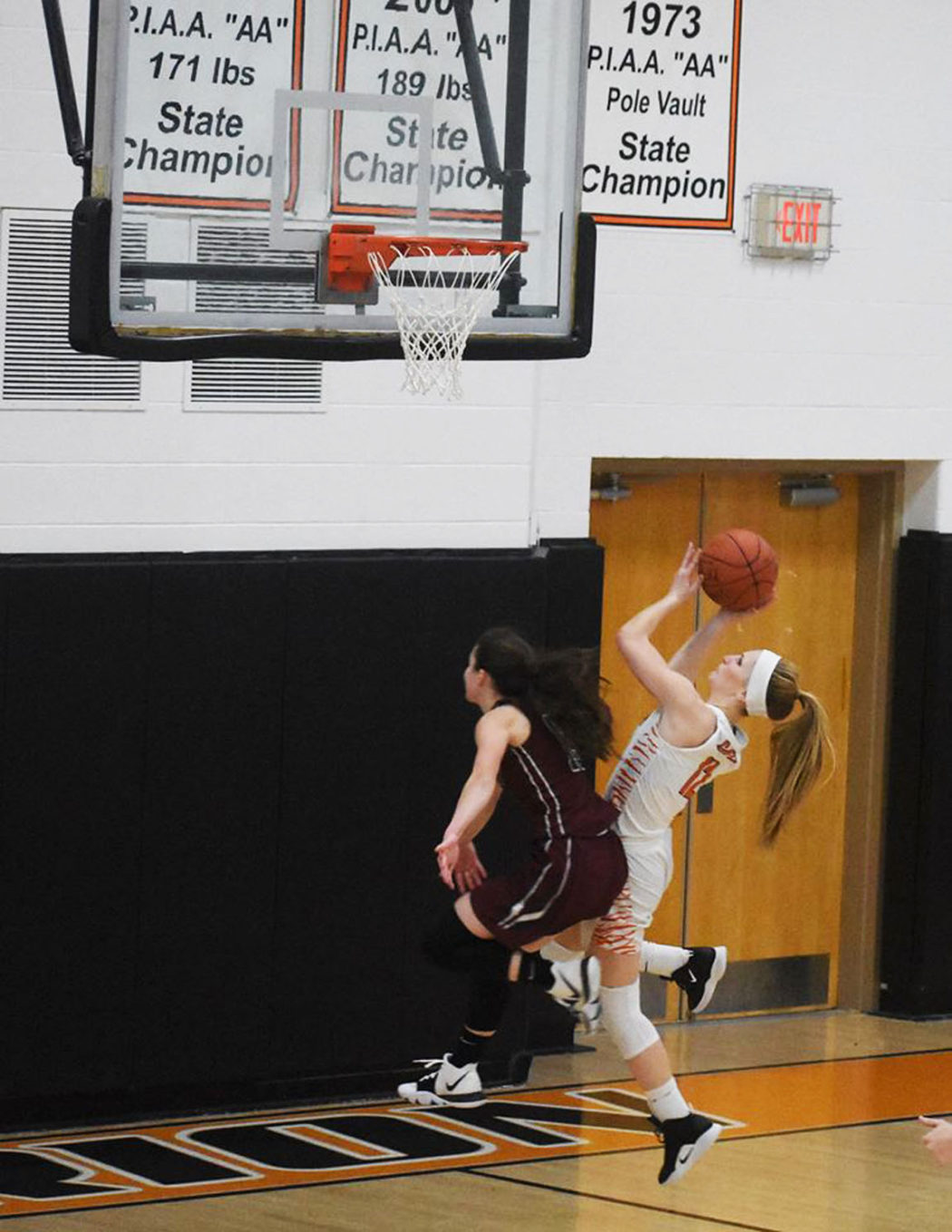 https://clarionsportszone.com/wp-content/uploads/2019/12/GBB-2019-20-Kim-B-Kait-vs-Cranberry-1050x1359.jpg