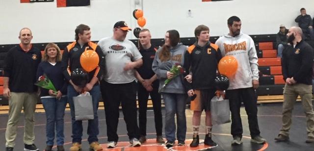 https://clarionsportszone.com/wp-content/uploads/2020/02/wrestlling-2019-20-Senior-night-Angie-Smith.jpg