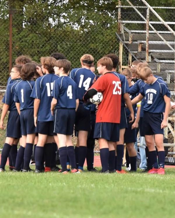 https://clarionsportszone.com/wp-content/uploads/2020/09/Boys-Soccer-2020-Mindi-Verdill-01.jpg