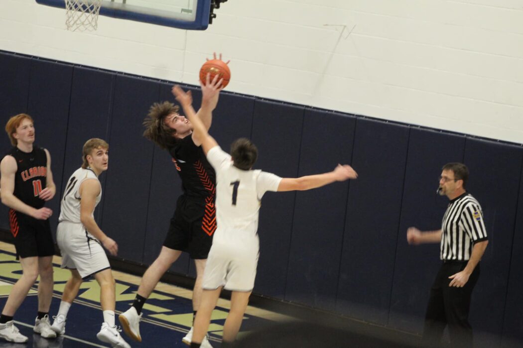 https://clarionsportszone.com/wp-content/uploads/2022/01/Boys-Basketball-2021-22-Nate-Girvan-001-C-L-1-1050x699.jpg