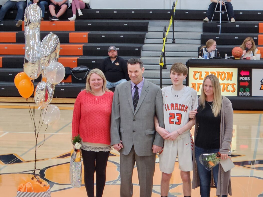https://clarionsportszone.com/wp-content/uploads/2023/02/BBB-2022-23-Senior-Night-Logan-McKinlay-Eric-Simko-2-1050x788.jpg
