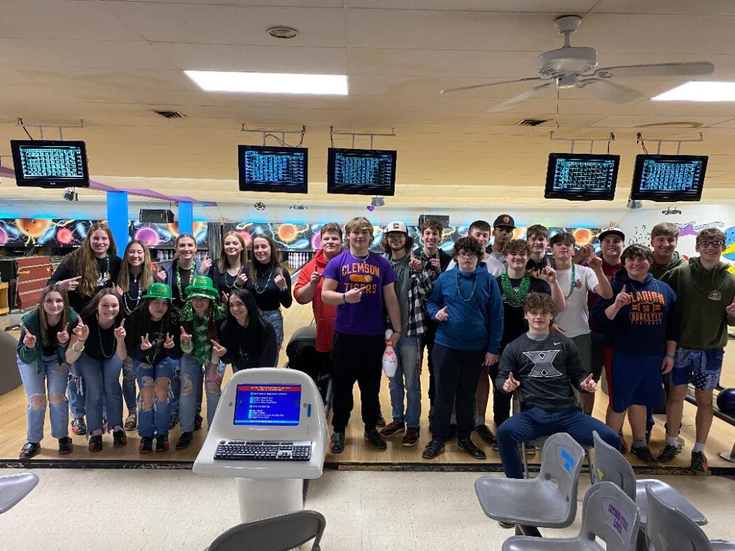 https://clarionsportszone.com/wp-content/uploads/2023/03/Baseball-2023-Softball-and-Baseball-bowling-2-1050x788.jpg