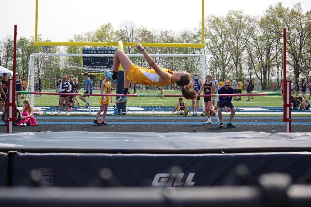 https://clarionsportszone.com/wp-content/uploads/2023/05/Track-and-Field-2023-OC-JH-Invite-Grace-Carroll-clearing-410-Christie-Datko-1-1050x700.jpg