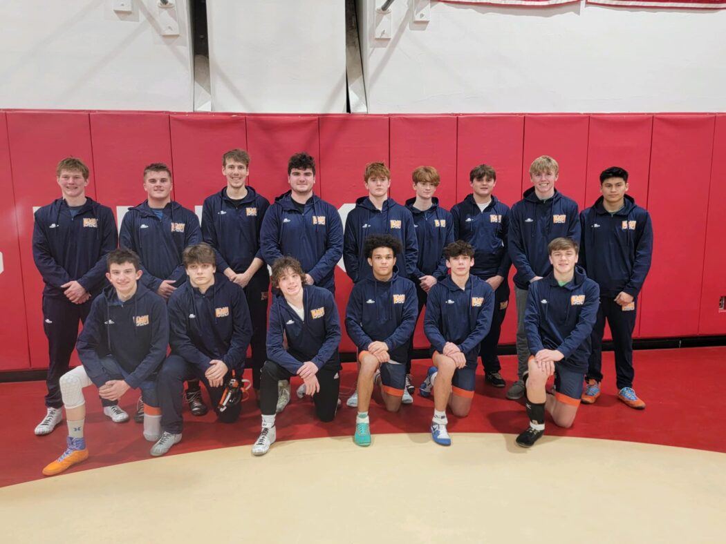 https://clarionsportszone.com/wp-content/uploads/2023/12/Wildcat-Wrestling-2023-Redbank-Duals-Team-1050x788.jpg