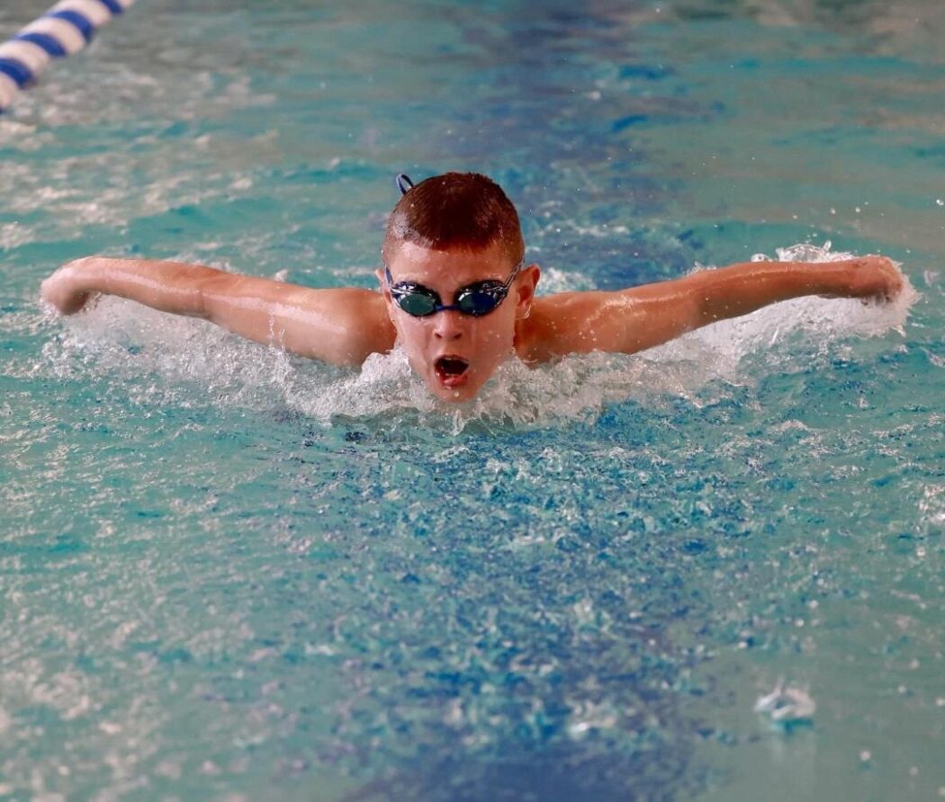 https://clarionsportszone.com/wp-content/uploads/2024/02/Riversharks-2024-District-qualifyers-Susanne-Fenske-Declan-Kelley-1050x892.jpg