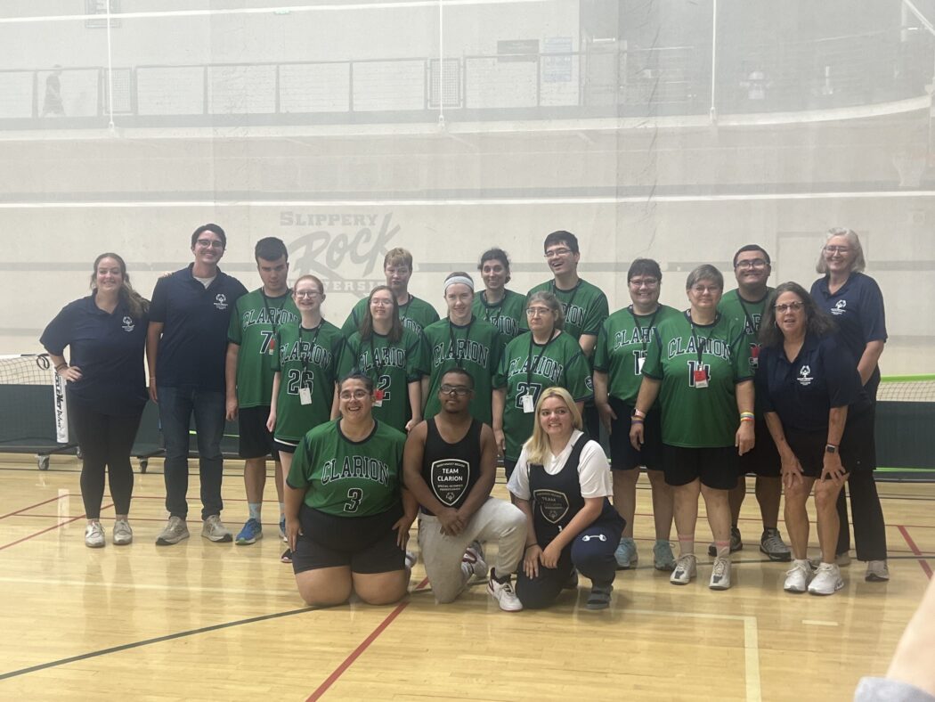 https://clarionsportszone.com/wp-content/uploads/2025/10/Special-Olympics-2025-West-Regionals-Team-pic-1-1050x788.jpg